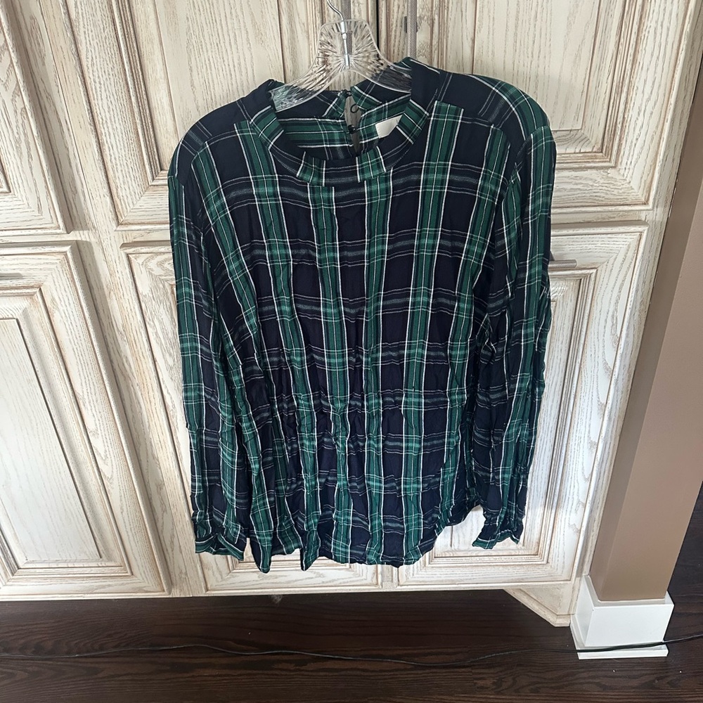 LOFT Plus Green and Blue Plaid Long Sleeve Button Back Mock Neck Blouse